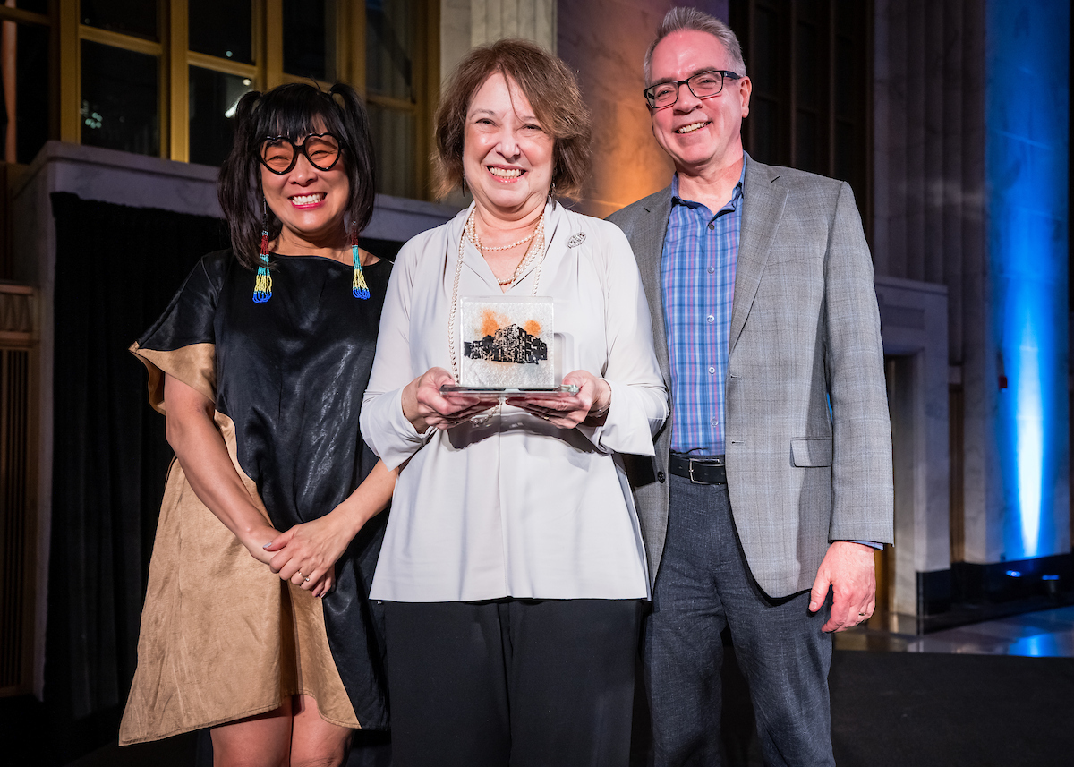 Co-Chairs Lisa Yun Lee and Bob Tucker with Influencer Sunny Fischer
