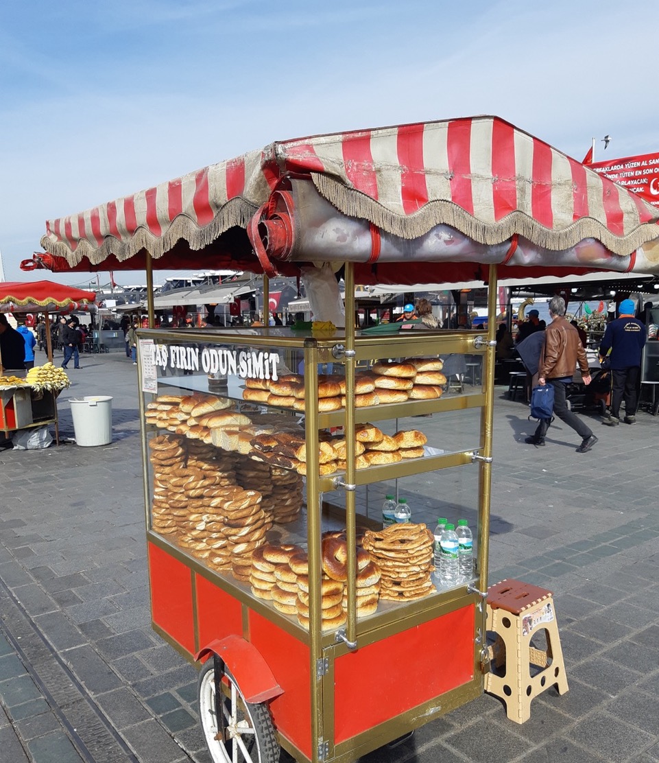 Simit vendor near the dock